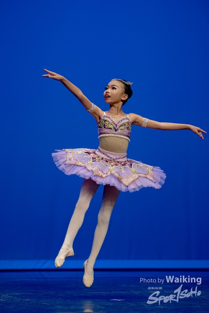 2020-10-18 Solo Dance 0359