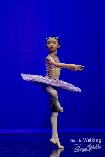 2020-10-18 Solo Dance 0370