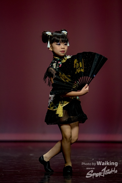 2020-10-18 Solo Dance 1886