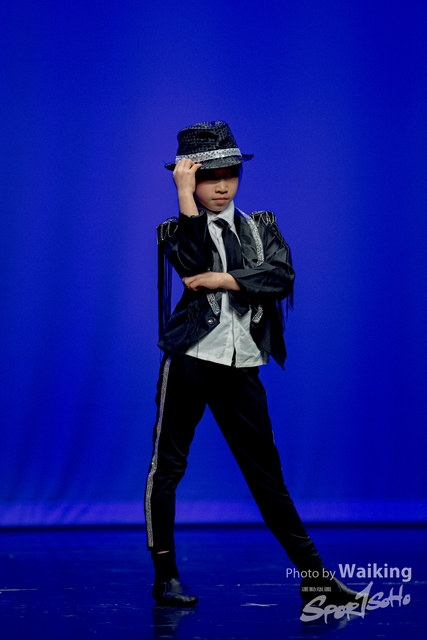 2020-10-18 Solo Dance 1887