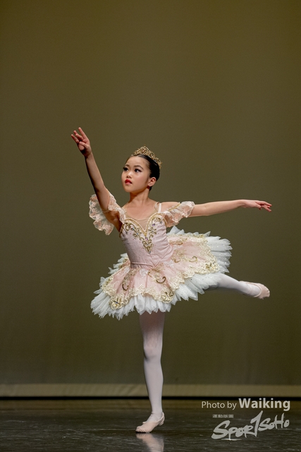 2020-10-18 Solo Dance 0379