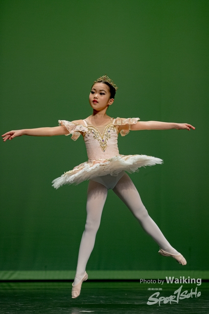 2020-10-18 Solo Dance 0382