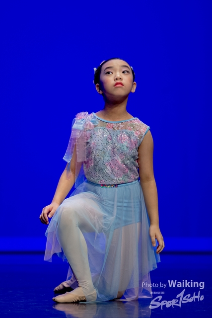 2020-10-18 Solo Dance 0389