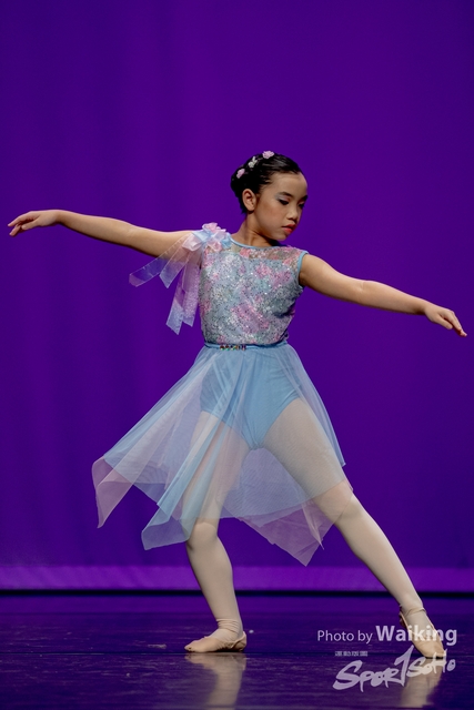 2020-10-18 Solo Dance 0391