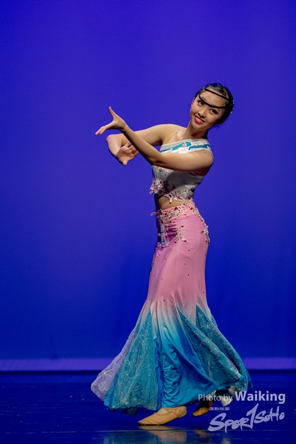 2020-10-18 Solo Dance 1100