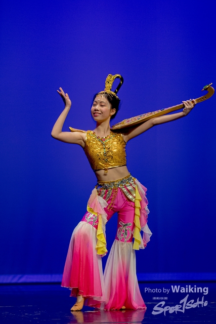 2020-10-18 Solo Dance 1103