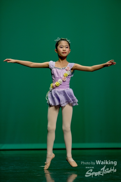 2020-10-18 Solo Dance 0434
