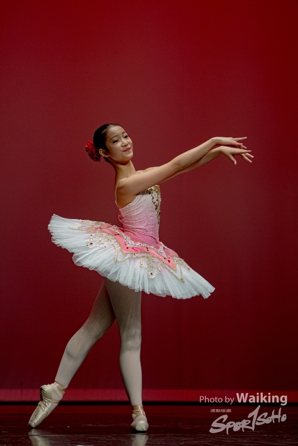 2020-10-18 Solo Dance 0441