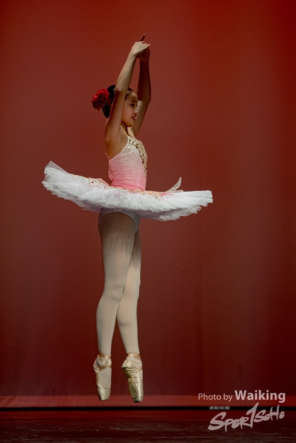 2020-10-18 Solo Dance 0446