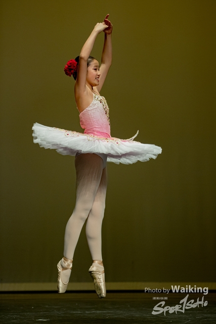 2020-10-18 Solo Dance 0454