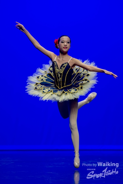 2020-10-18 Solo Dance 0474