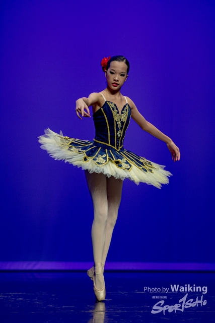 2020-10-18 Solo Dance 0482