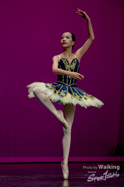 2020-10-18 Solo Dance 0485