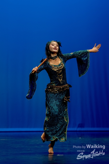 2020-10-18 Solo Dance 1171