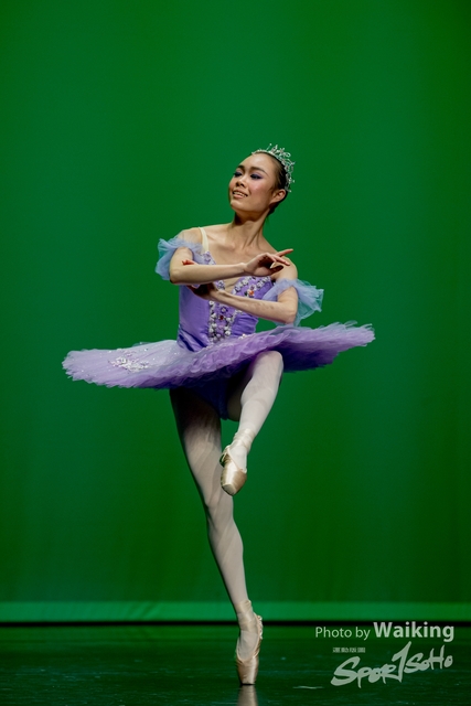 2020-10-18 Solo Dance 0510