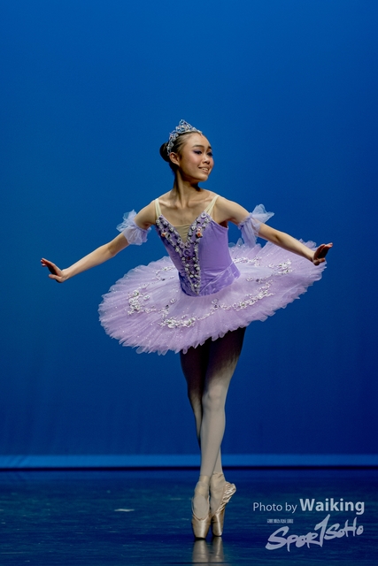 2020-10-18 Solo Dance 0514