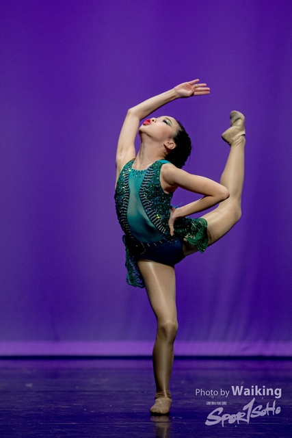 2020-10-18 Solo Dance 2035