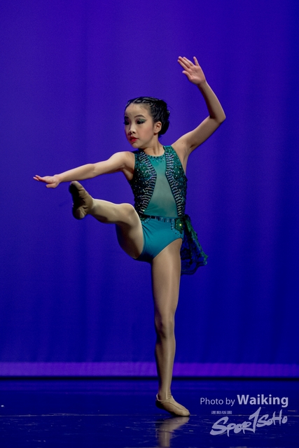 2020-10-18 Solo Dance 2045