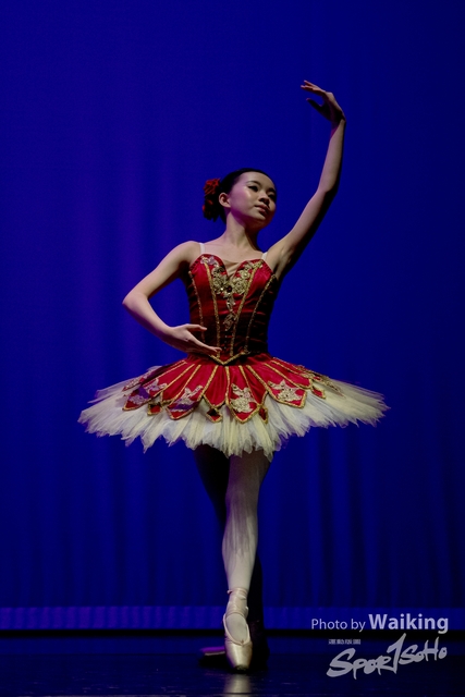 2020-10-18 Solo Dance 0530
