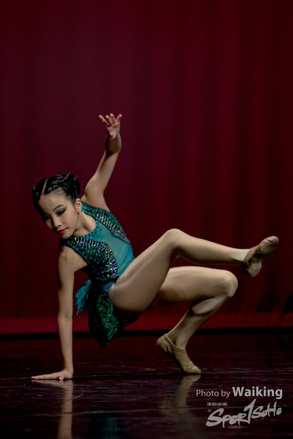 2020-10-18 Solo Dance 2054