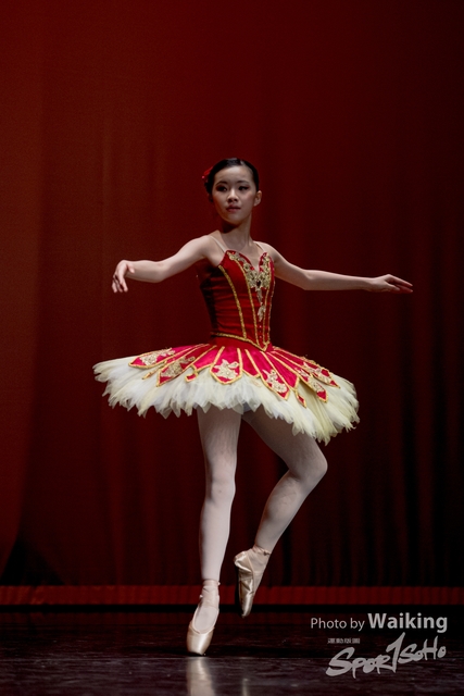 2020-10-18 Solo Dance 0539