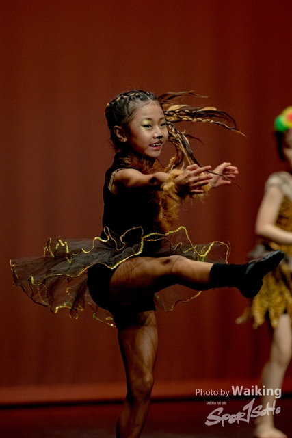 2020-10-18 Solo Dance 1214