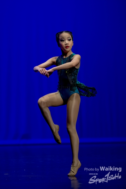 2020-10-18 Solo Dance 2063