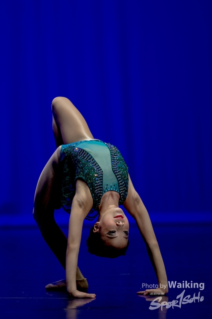 2020-10-18 Solo Dance 2065