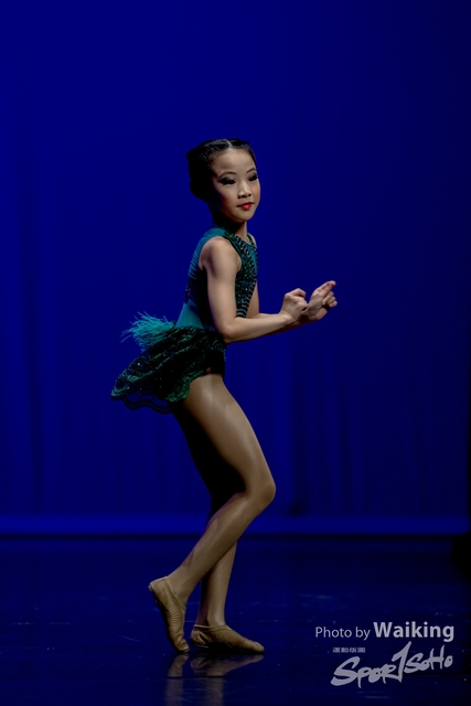 2020-10-18 Solo Dance 2070