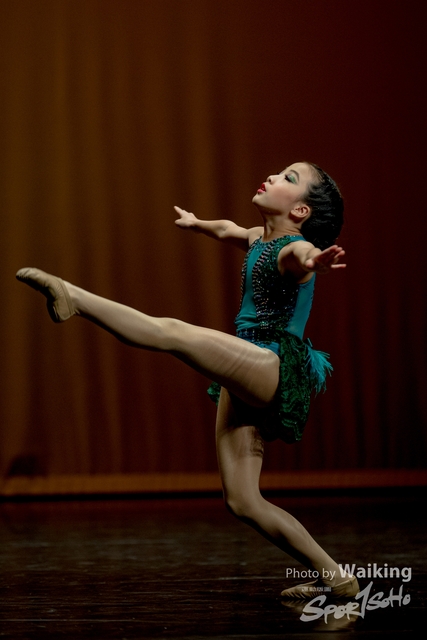 2020-10-18 Solo Dance 2072