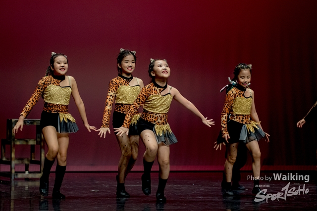 2020-10-18 Solo Dance 1229