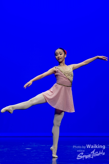 2020-10-18 Solo Dance 0561
