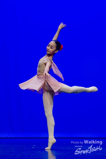 2020-10-18 Solo Dance 0563