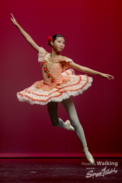 2020-10-18 Solo Dance 0571