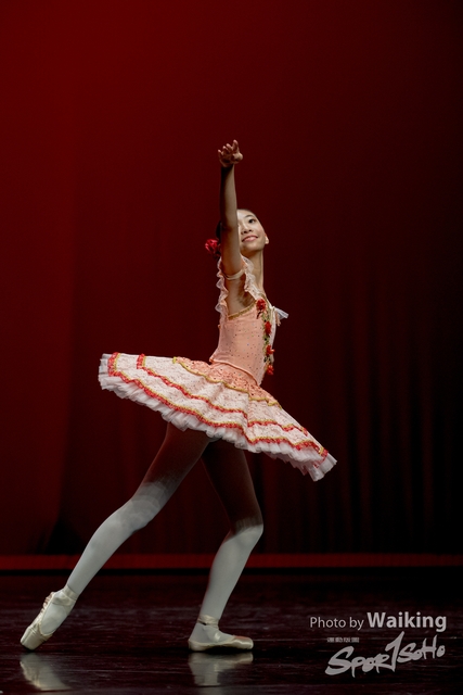 2020-10-18 Solo Dance 0573