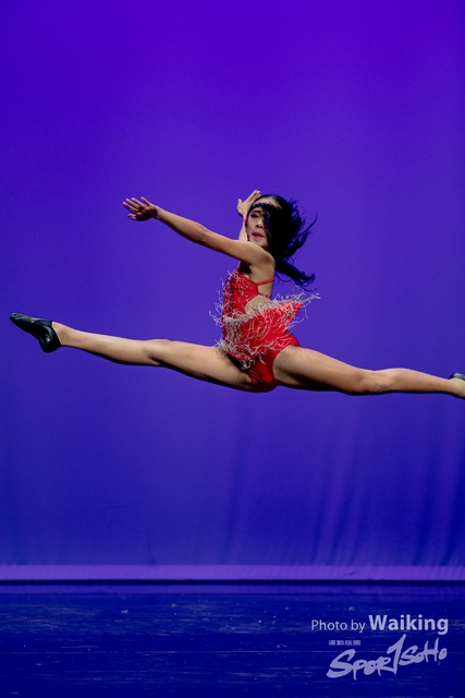 2020-10-18 Solo Dance 2092