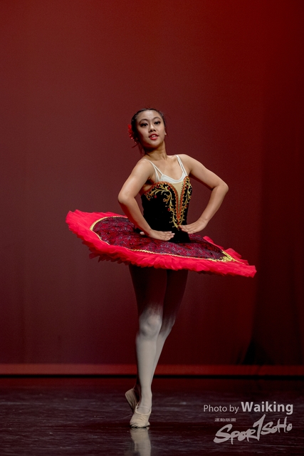 2020-10-18 Solo Dance 0597