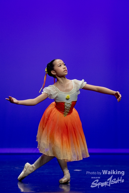 2020-10-18 Solo Dance 0618
