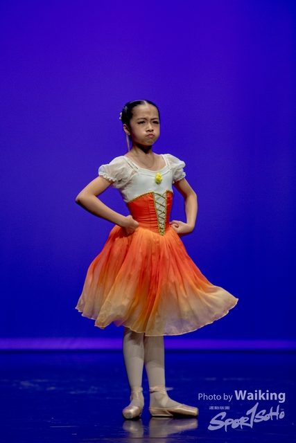 2020-10-18 Solo Dance 0619