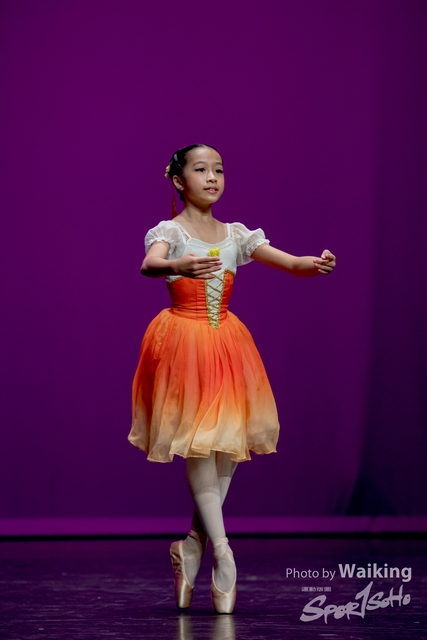 2020-10-18 Solo Dance 0623