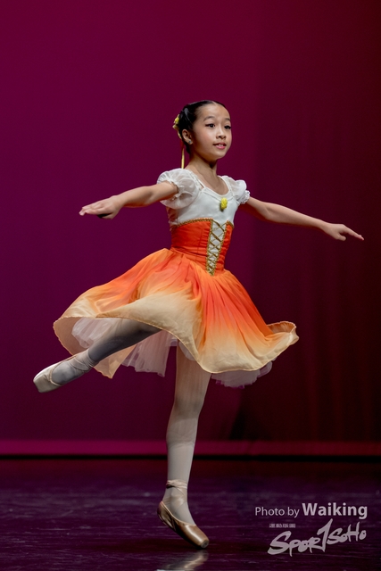 2020-10-18 Solo Dance 0625
