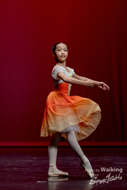 2020-10-18 Solo Dance 0627