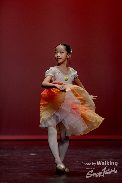 2020-10-18 Solo Dance 0631