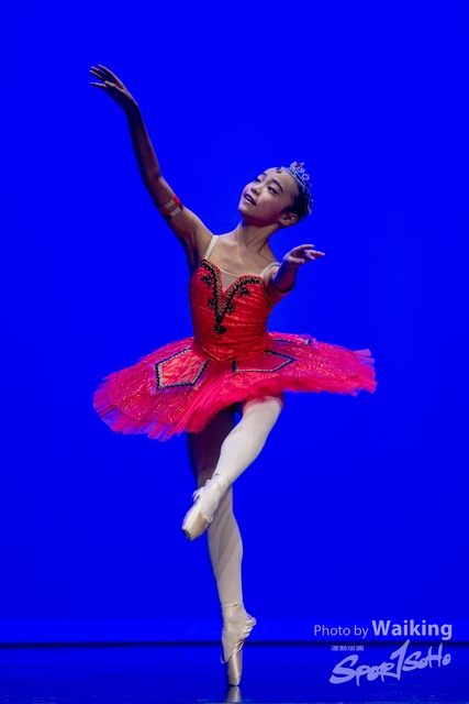 2020-10-18 Solo Dance 0636