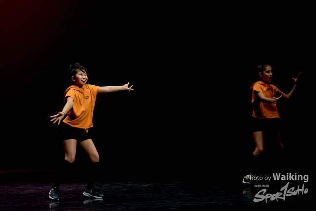 2020-10-18 Solo Dance 1327