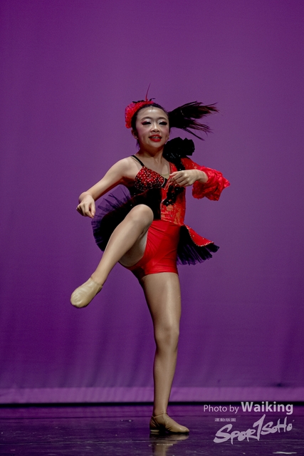 2020-10-18 Solo Dance 2195