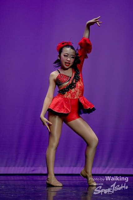 2020-10-18 Solo Dance 2196