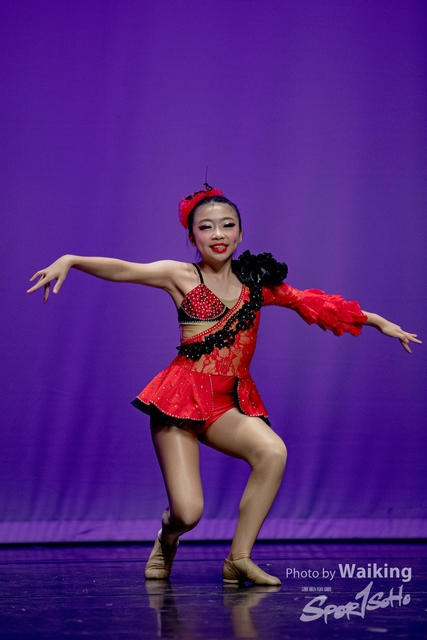 2020-10-18 Solo Dance 2197