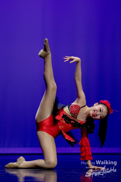 2020-10-18 Solo Dance 2209