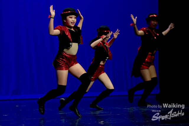 2020-10-18 Solo Dance 1359